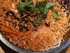 -喝丢一只鞋海鲜烧烤·海肠捞饭(东关街店)