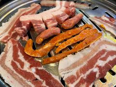-哈哈碳都·牛肋条无限自助烤肉(台江万达店)