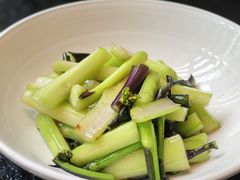 -鱼鲜饭香·招牌汽锅剁椒鱼头王