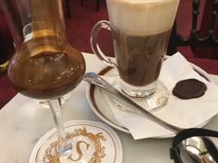 -Cafe Sacher(WIEN)