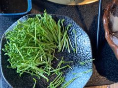 -湊湊火锅·茶憩(南京东路悦荟店)