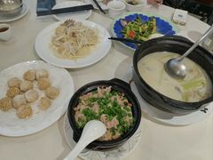 -品香菜馆(旗峰路中侨大厦店)