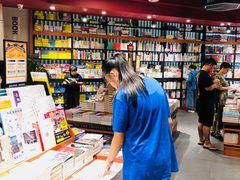 -西西弗书店(城西银泰城店)