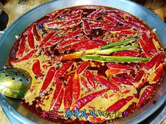 -老街·稳拈老火锅(海椒市店)