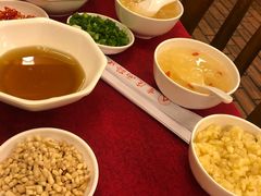 -山城年华老火锅(玉林店)