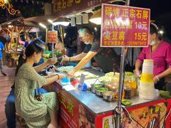 -东南亚风情赶摆街夜市