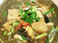 -老潼关港口肉夹馍(秦东店)