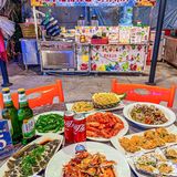 靠海的地方到处都是 但想要吃到好吃又便宜的
