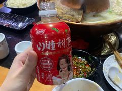 -果松木炭酸菜铜火锅·外婆参鸡汤