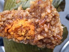 香肠蛋黄肉粽-阿姨粽子(川公路店)