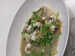 -新丁香海鲜酒店(银海商贸城店)