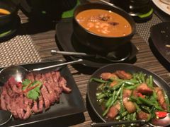 烤猪颈肉-Ruen Urai