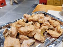 大口鲶-肖肖酸萝卜鱼火锅(总店)