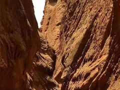 -天山神秘大峡谷