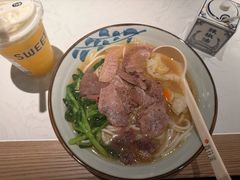-鑫花溪牛肉米粉(凤凰街创始总店)