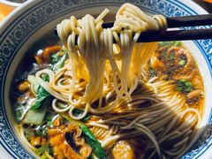 -沪西老弄堂面馆(定西路店)