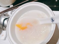 -红鼎豆捞·非遗鲍皇汤火锅(宝丰路店)