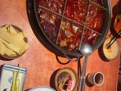 -周小明火锅(黑金冠社区店)