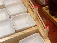 -香麒园·过桥米线·南湖雅宴