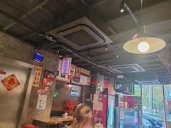 -肥汁米蘭香港米线(定西路店)