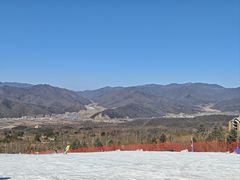 -鳌山滑雪度假区