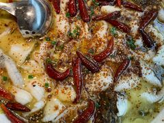 -江渔儿酸菜鱼(奥园广场金发购物中心店)