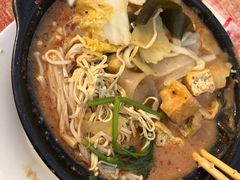 -曹宝林砂锅麻辣烫(星光路店)