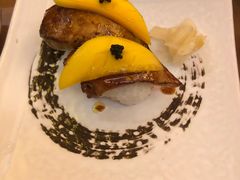 芒果鹅肝手握-坂吉屋·居酒屋深夜食堂(龙湖店)