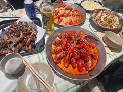 -巴厘龙虾·榜首油焖大虾(音乐学院·沿江酒馆店)