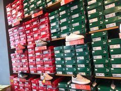 -PUMA品牌自营折扣店(百联奥特莱斯店)