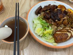 -瑞霖·隆江猪脚饭