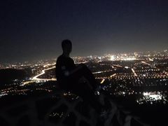 -鬼笑石后山停车场