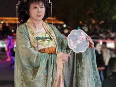 -黄兴南路步行商业街