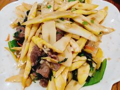 鲜笋炒牛肉-南记食粥坊·宵夜大排档(莲花总店)