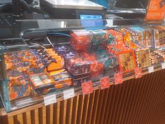 -VENCHI 闻绮(上海佛罗伦萨小镇店)