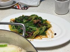 -肥仔文澳门猪骨煲(南京西路店)