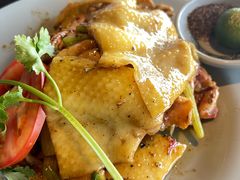 -大头虾越式风味餐厅(光明广场店)