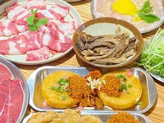-黔二妞地摊火锅(龙华清湖店)