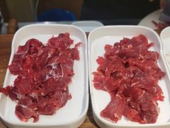 -天成·潮州牛肉脆肉鱼生蚝自助火锅