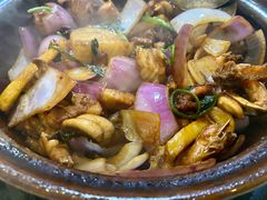 -胡须佬鸡煲四季火锅(龙珠大道店)