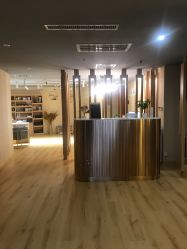 -涂tu指甲日式美甲美睫店