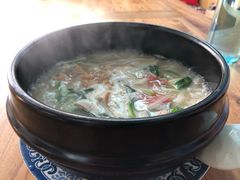 -双桥园·云南过桥米线(古城南门店)