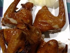 红烧乳鸽-兰桂坊粤泰美食(较场西店)