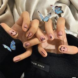 -悦指间美甲美睫