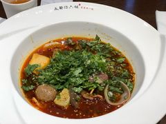 -成都你六姐·牛肉冒菜(城市集市合生汇店)