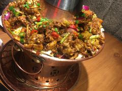 -炉小二铜锅牛蛙•川湘菜(三里屯店)