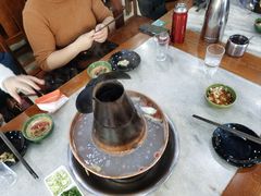 -壹条龙饭庄台基厂店