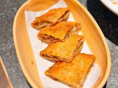 牛肉焦饼-渔语鱼新川菜Bistro(万象天地店)
