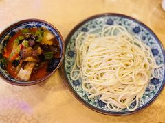 过油肉拌面-维吾尔餐厅(宜山路店)