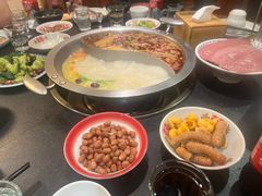 -沸炉重庆老火锅(军事博物馆店)